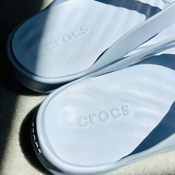 Crocs Women’s White Getaway Strappy Sandal Flip Flops - Picture 4 of 9